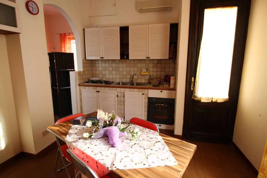 Bovio Guest House Кастелламмаре-дель-Голфо Экстерьер фото